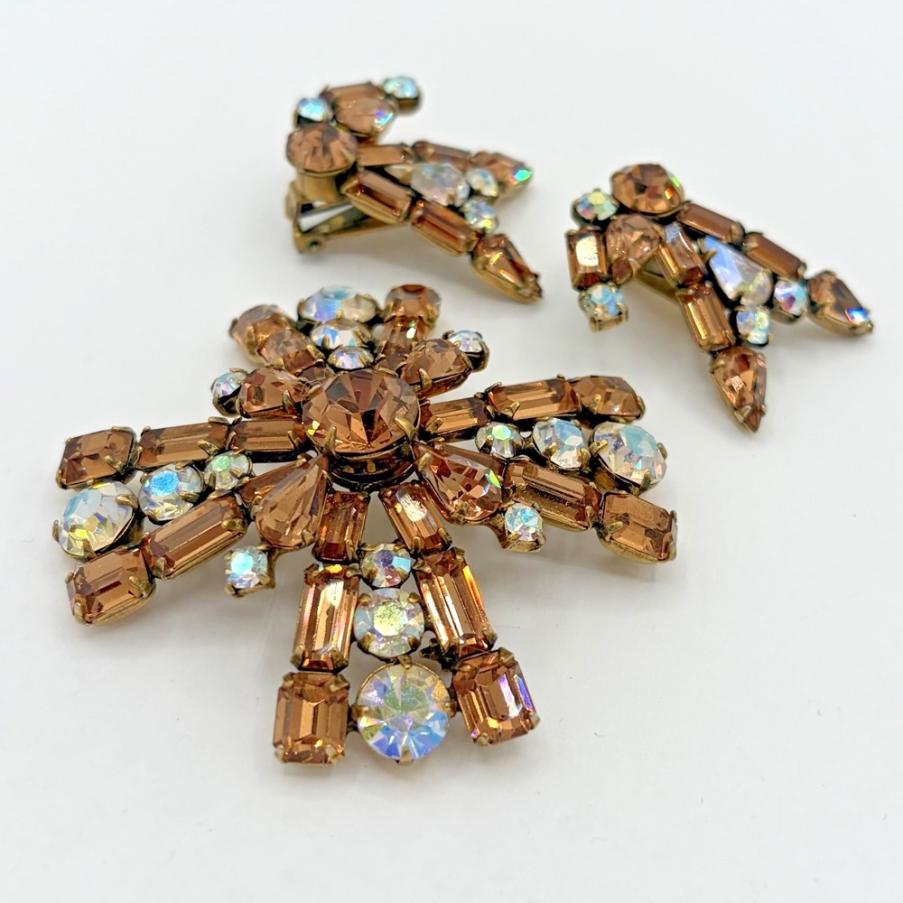 Vintage Topaz Brown AB Rhinestone Maltese Cross Brooch Earring Set